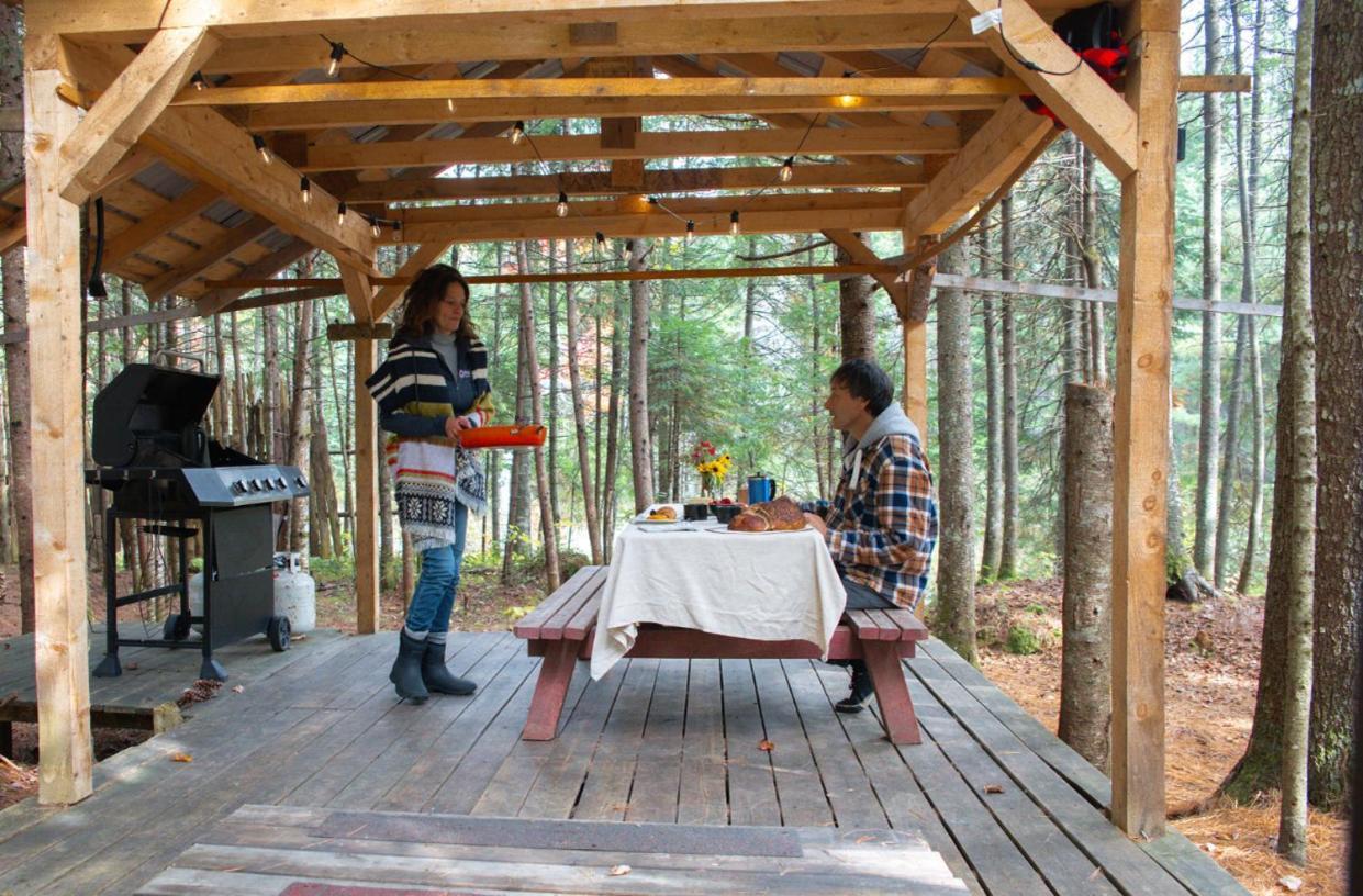 Villa Aux Tipis de la Rivière Sauvage Saint Romain Esterno foto