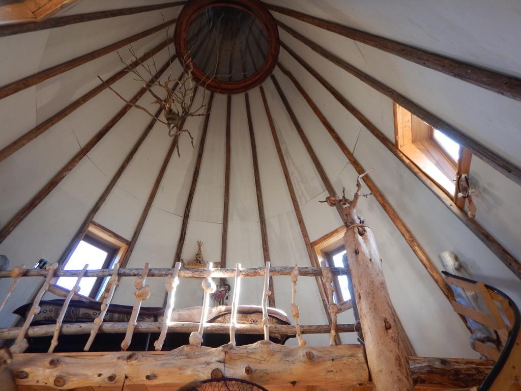 Villa Aux Tipis de la Rivière Sauvage Saint Romain Esterno foto